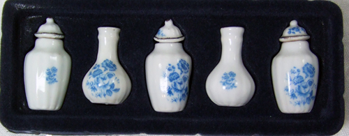 HN 07004 Vase & Jar set with Blue flower